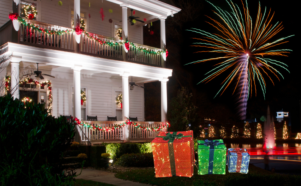 front yard Christmas decorations